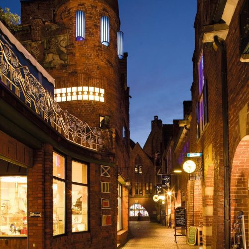 DEU99999990084798973_sized_800_0