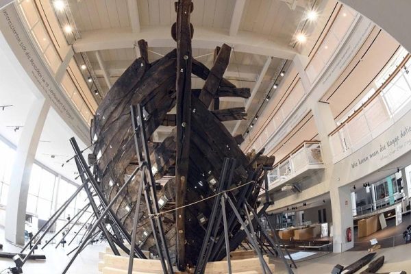 GER00020060512591512_sized_800_0