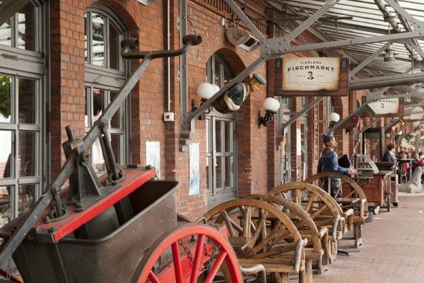 GER00020060512593359_sized_800_0